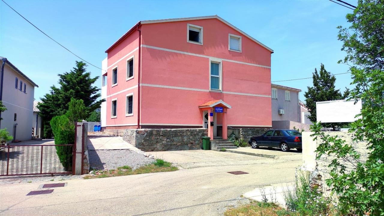 Apartmani Anastazija Karlobag Zewnętrze zdjęcie