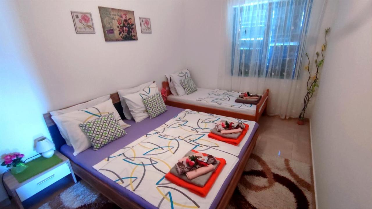 Apartmani Anastazija Karlobag Zewnętrze zdjęcie