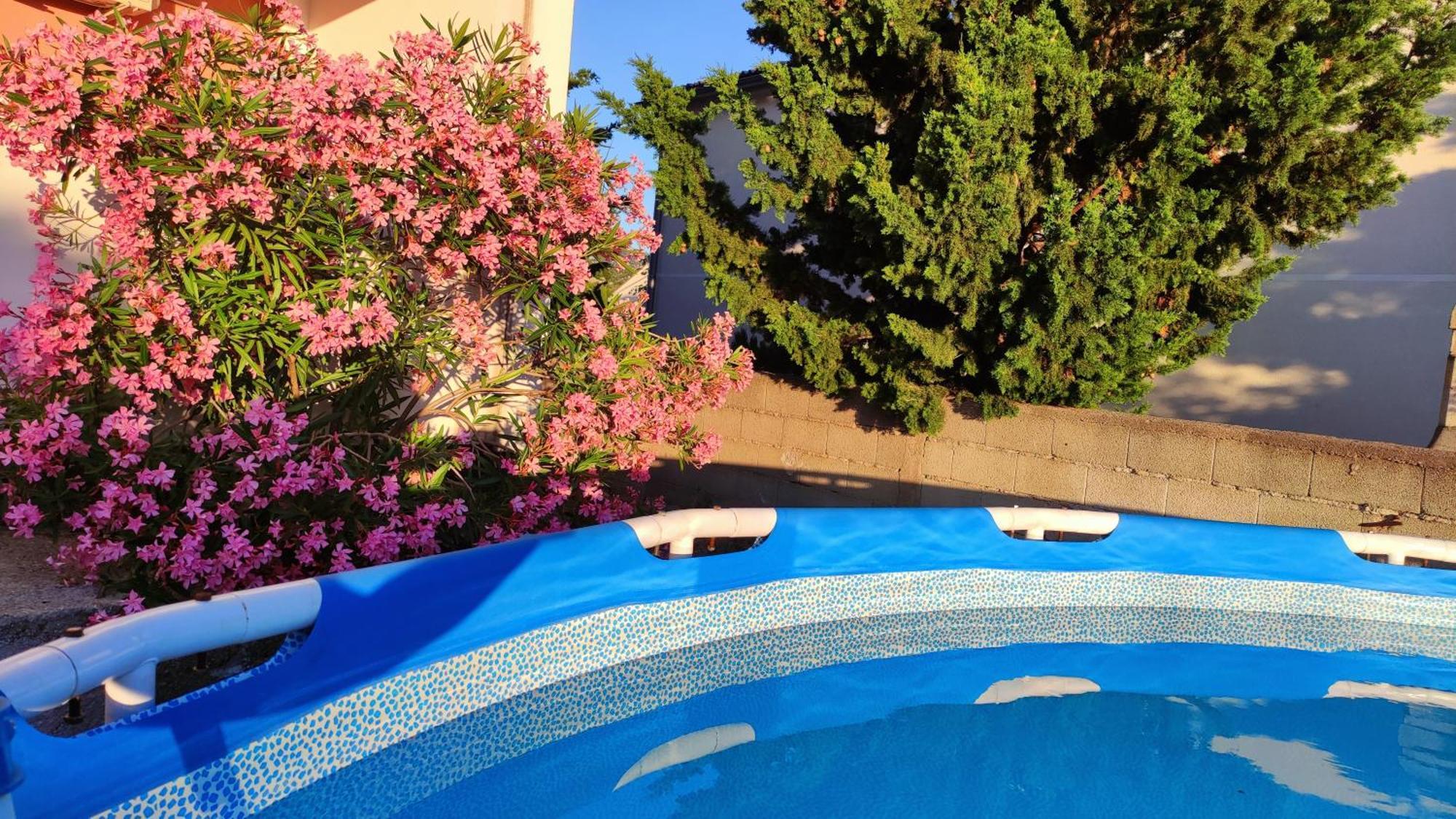 Apartmani Anastazija Karlobag Zewnętrze zdjęcie